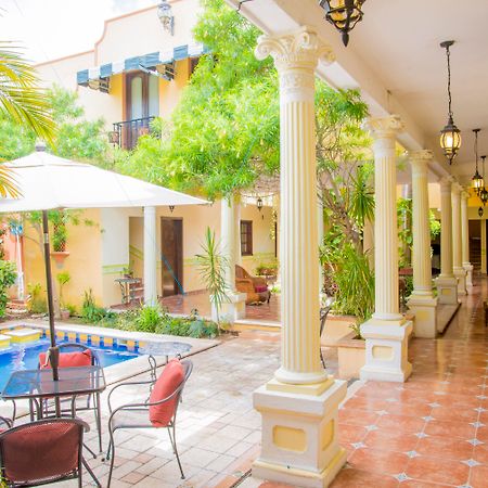 Casa De Las Columnas Merida Exterior photo