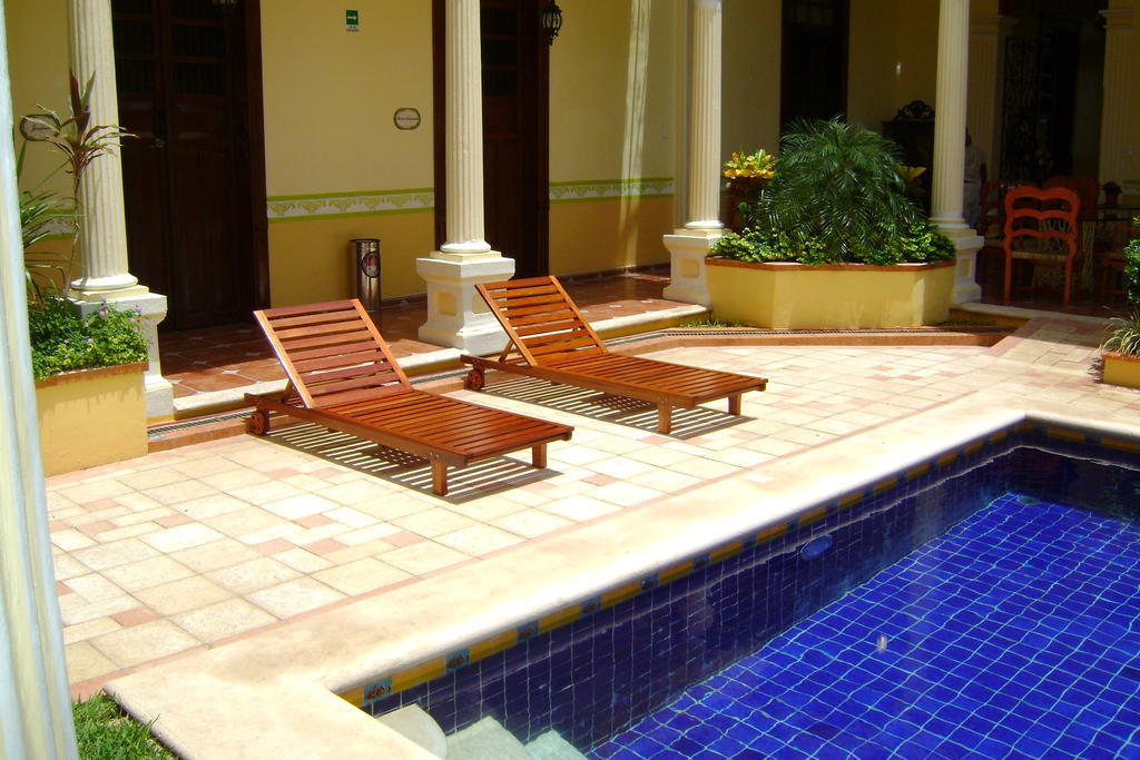 Casa De Las Columnas Merida Exterior photo