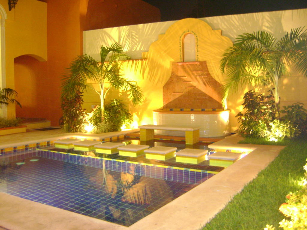 Casa De Las Columnas Merida Exterior photo